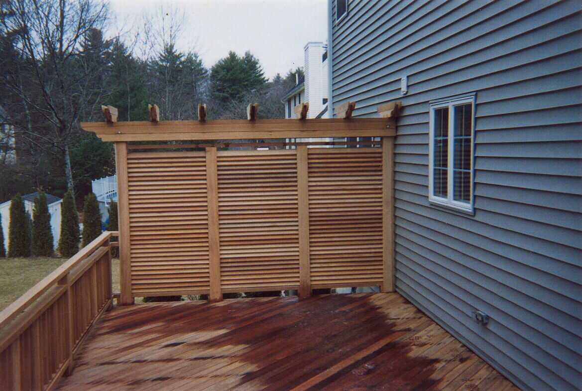 Mahogany deck with all the bells and whistles.  French door.