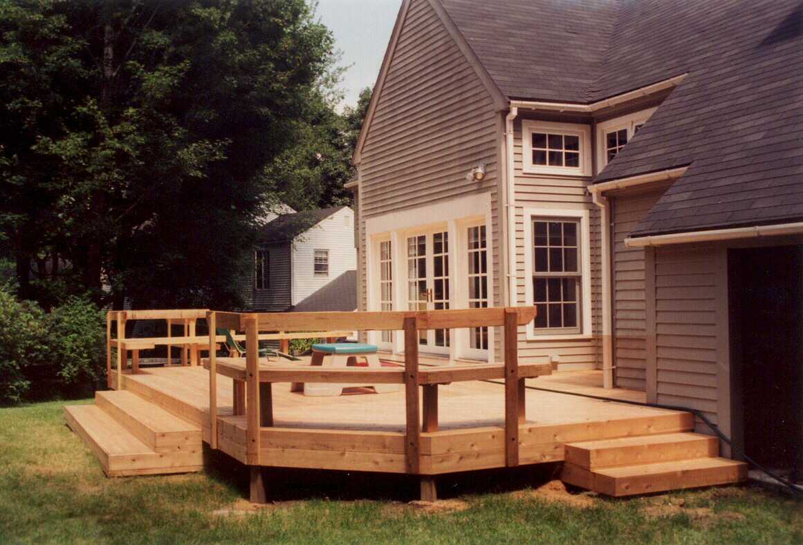 Low level cedar deck and benches