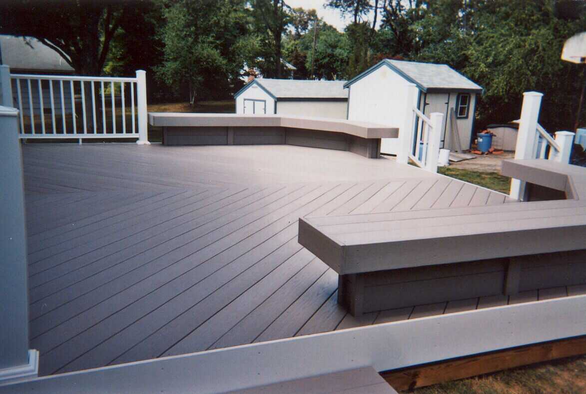 Low level composite with benchmark and diagonal decking.