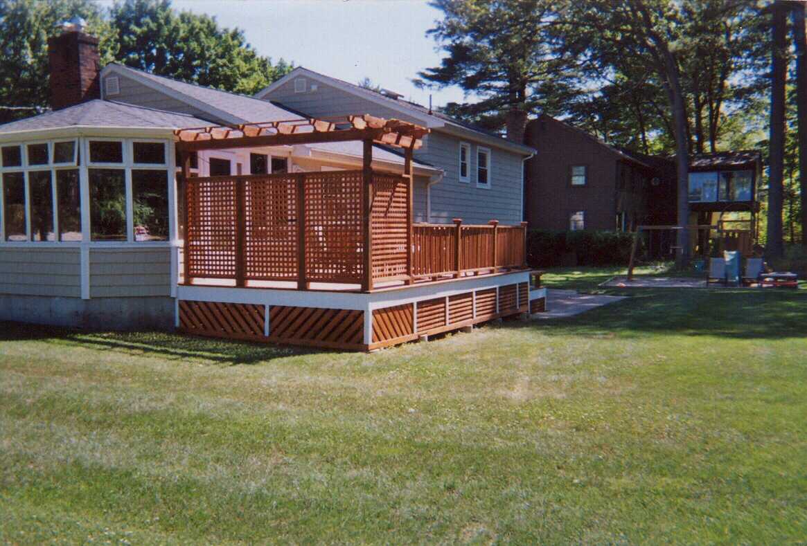 Privacy screen with Pergola and benchwork