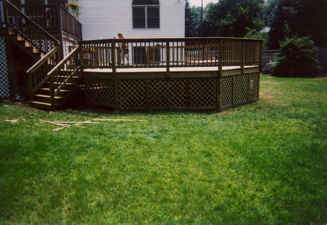 Multi-level with Hot Tub on concrete footing